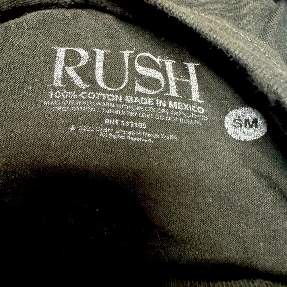 Rush Vintage Band Black and Red Cotton Short Sleeve Tee Shirt Size Small - Picture 5 of 6